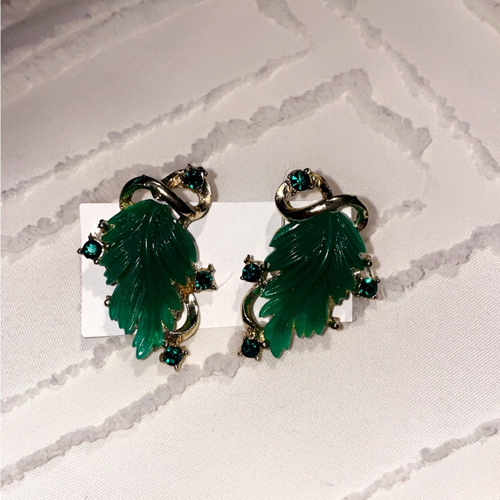 Dainty Jewells Emerald Leaf Earrings